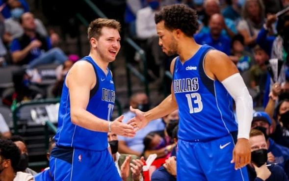 并完成了著 并完成了著