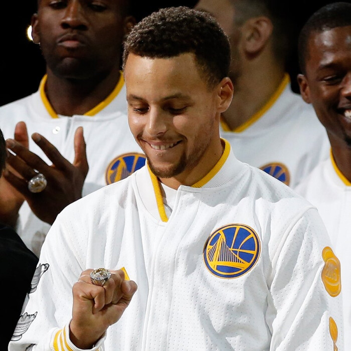 空间中找到 空间中找到