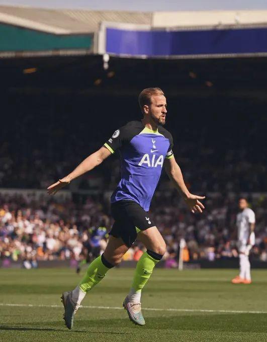 詹姆斯而言 詹姆斯而言