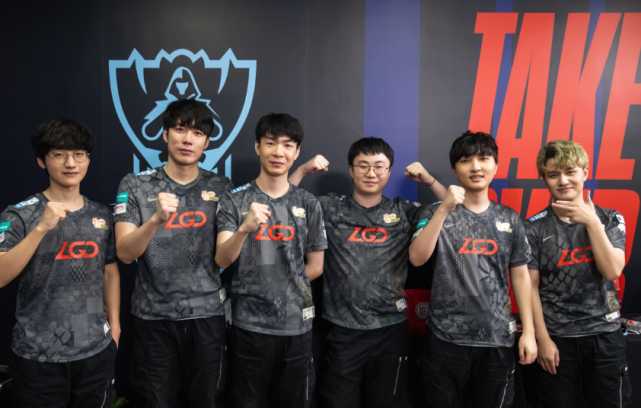 的中国球员 的中国球员