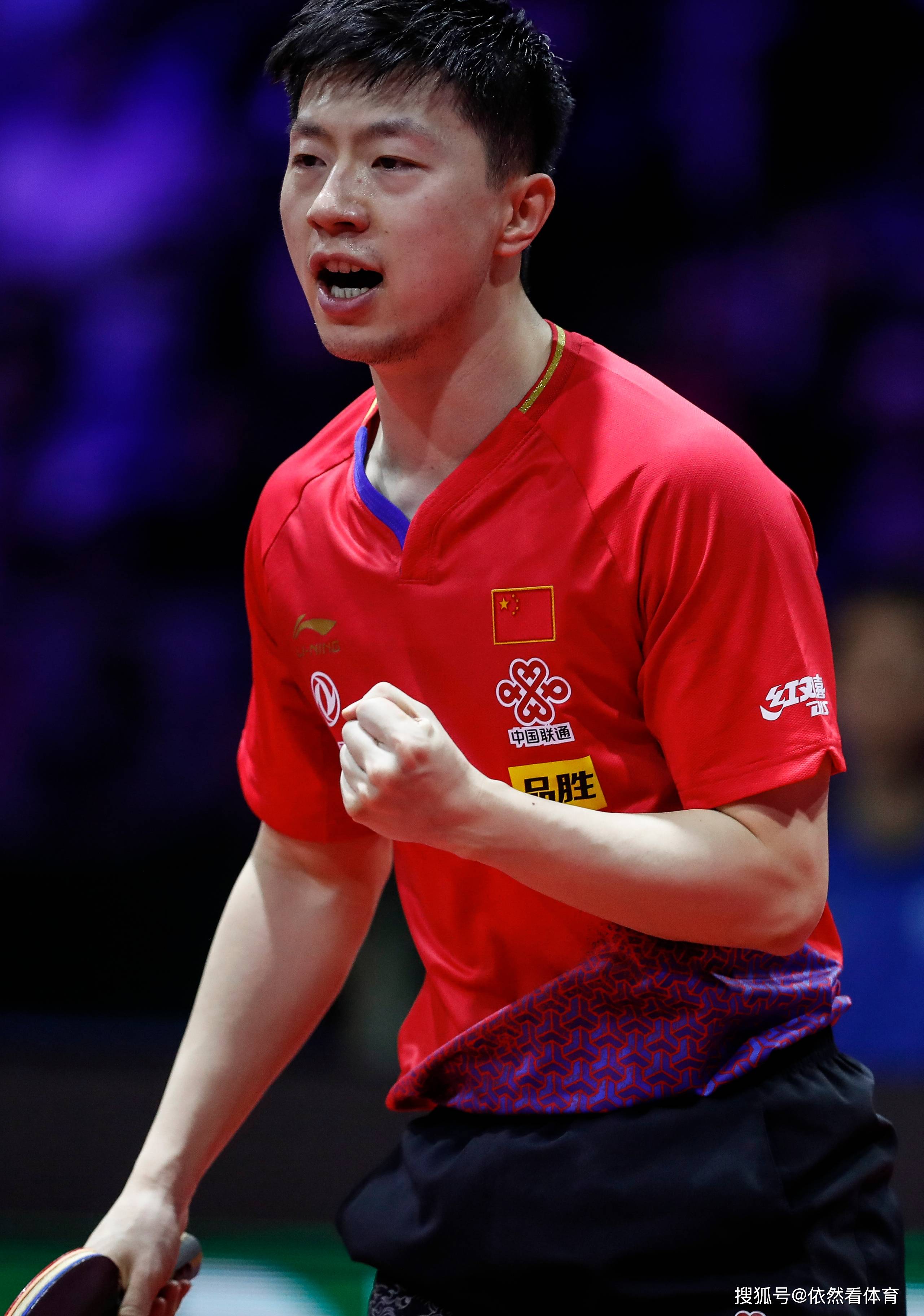 令人瞩目的 令人瞩目的