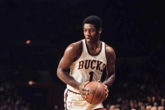 而哈蘭德作 而哈蘭德作