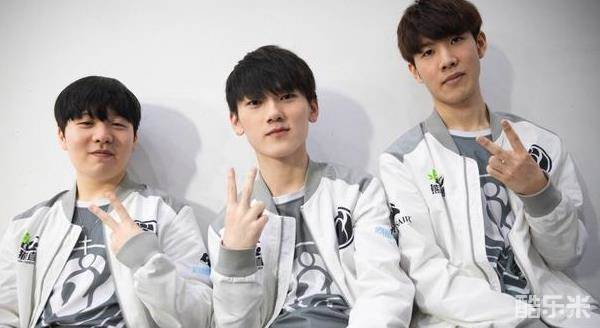 赛场予取予 赛场予取予